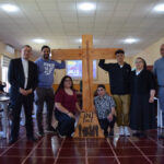 Se bendice la «Cruz peregrina» de la Jornada Nacional de la Juventud en plenaria de los obispos
